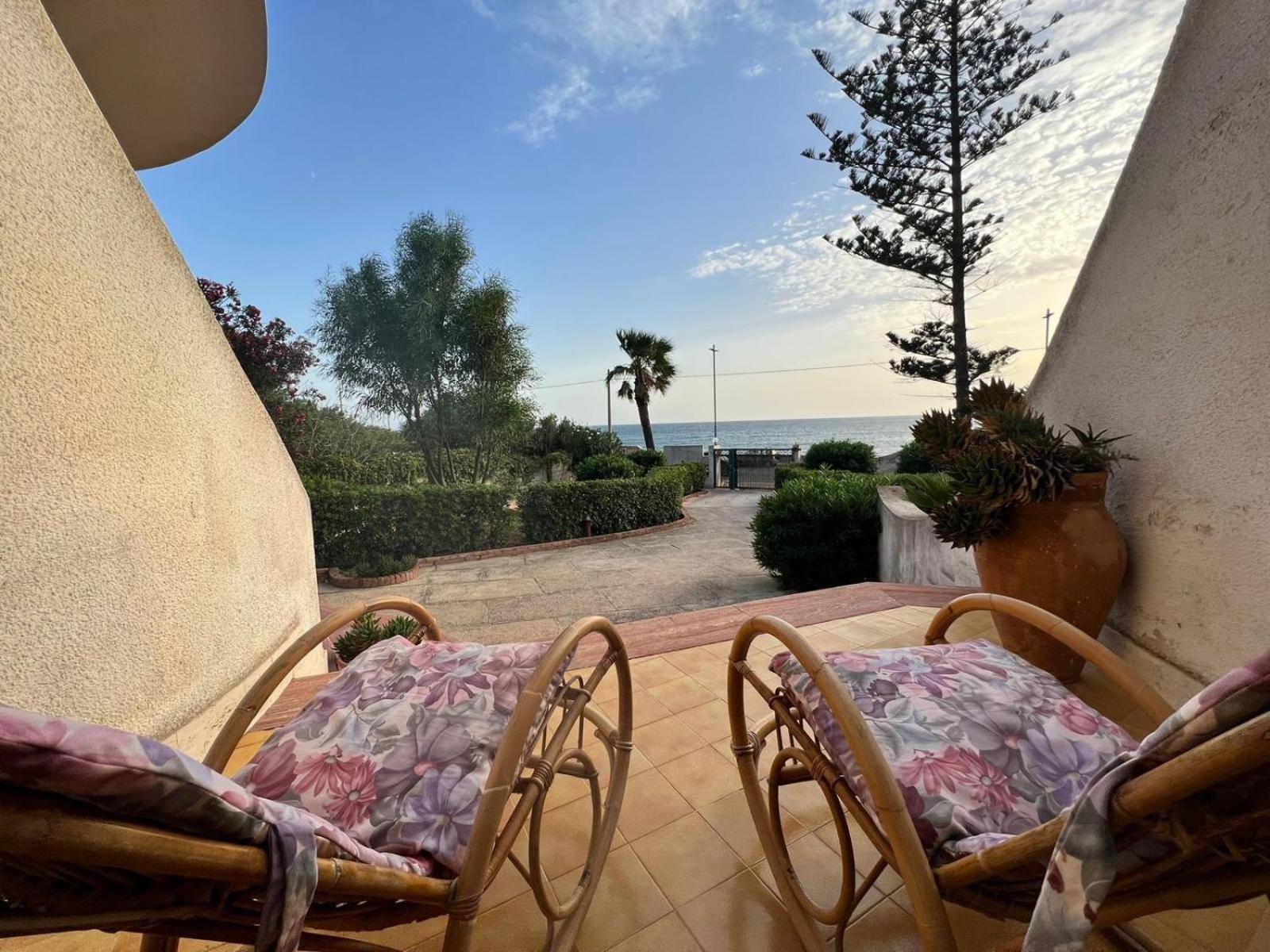 {Beach-House } Villa Mare Fuori مازارا ديل فالو المظهر الخارجي الصورة
