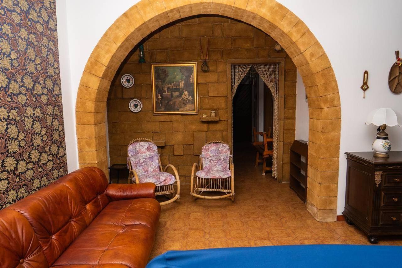 {Beach-House } Villa Mare Fuori مازارا ديل فالو المظهر الخارجي الصورة