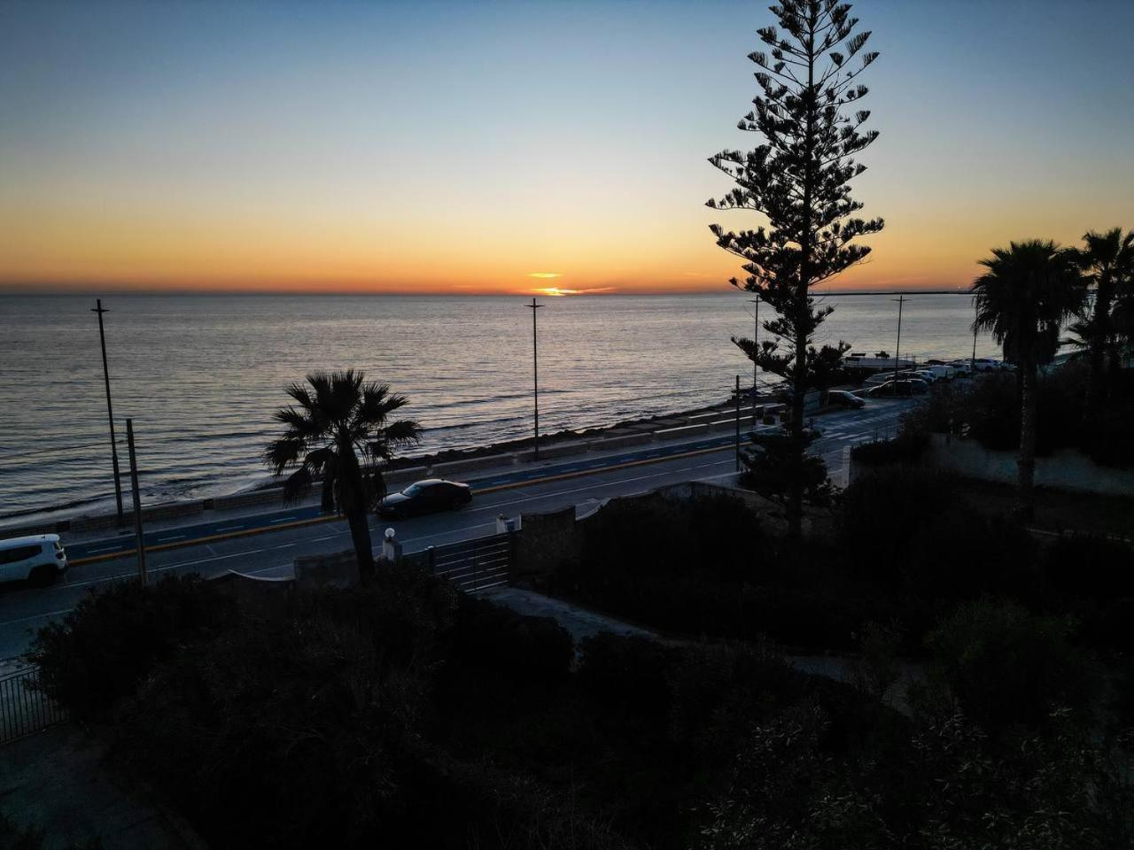 {Beach-House } Villa Mare Fuori مازارا ديل فالو المظهر الخارجي الصورة
